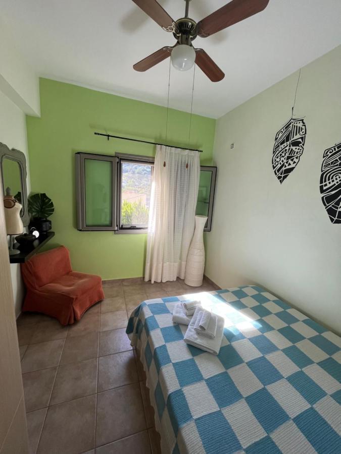 Nikolis Vacation House Vrísai Eksteriør bilde